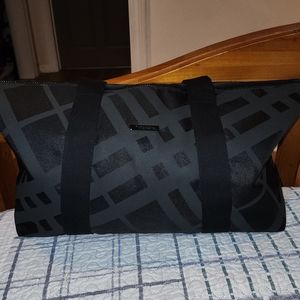 Burberry fragrances overnight tote